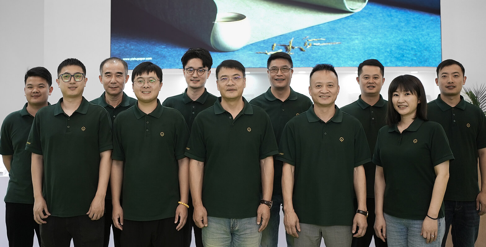 Cooperation of Over 1000 Professional Personnel